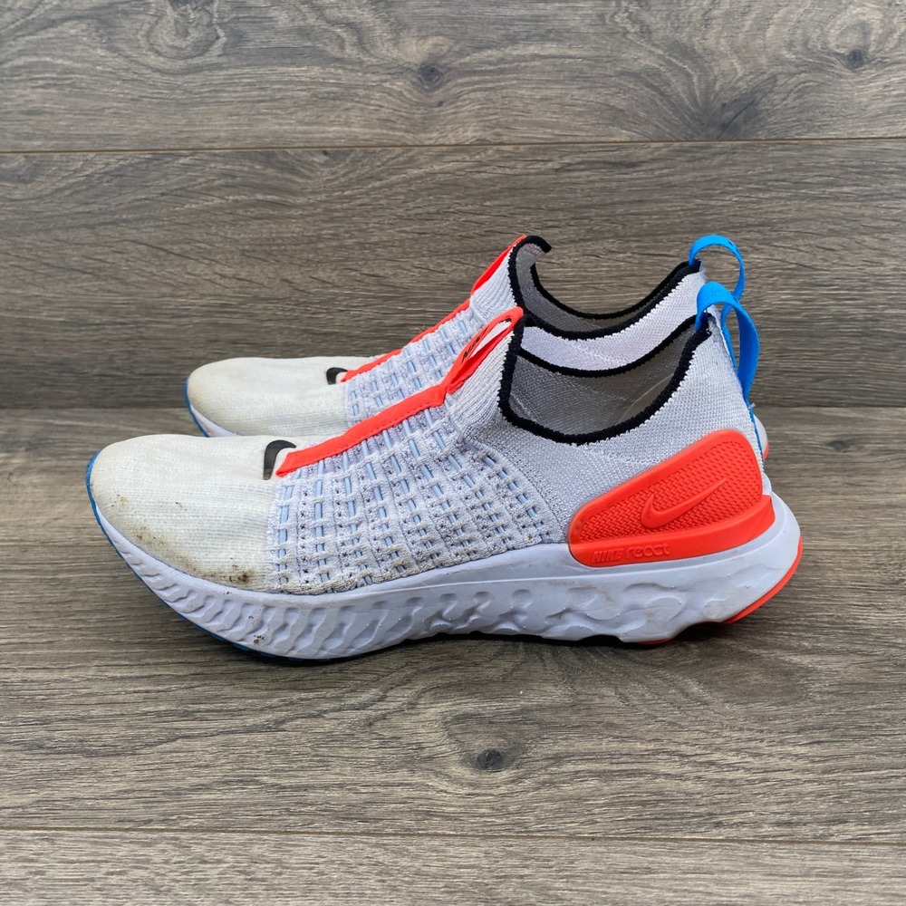 Nike React Phantom Run Flyknit 2 Womens 9 White Crimson Blue Laceless DV2179-001